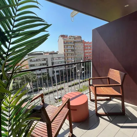U-nique Sants Ii